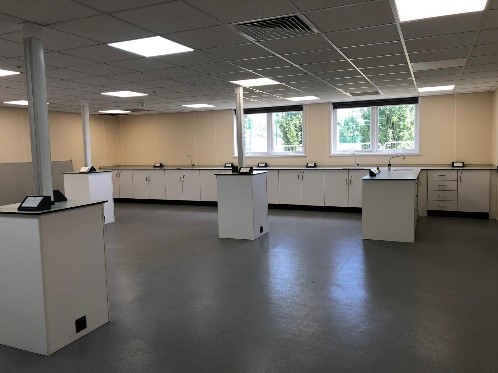 Reds10 install five modular school buildings